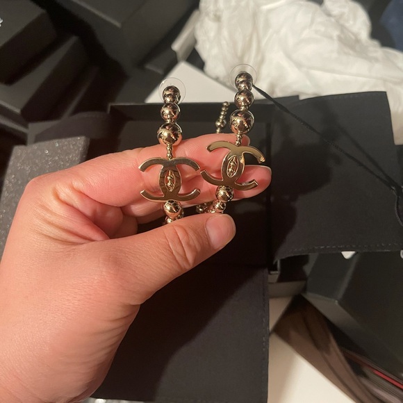 ✨Gorgeous Chanel Hoop Earrings✨ - Picture 4 of 10